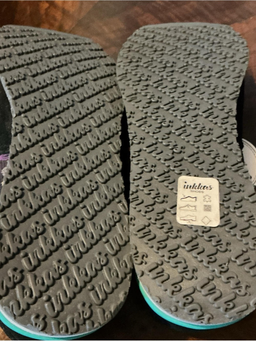 NEW INKKAS TENNIS SHOE - Picture 7 of 8